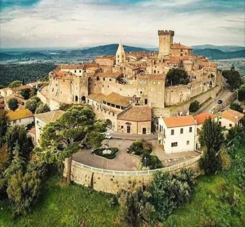 Casale Artemisia Capalbio Bed & Breakfast Exterior foto